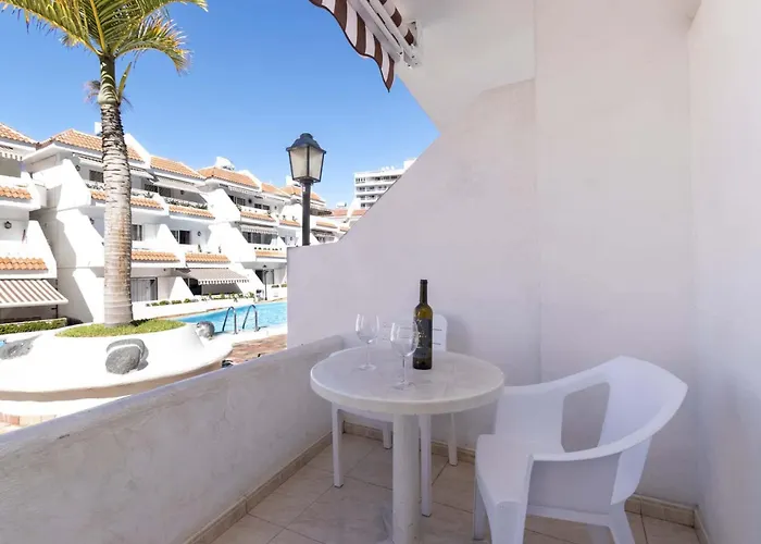 Floritas 29 - One Bed With Pool View Playa de las Américas